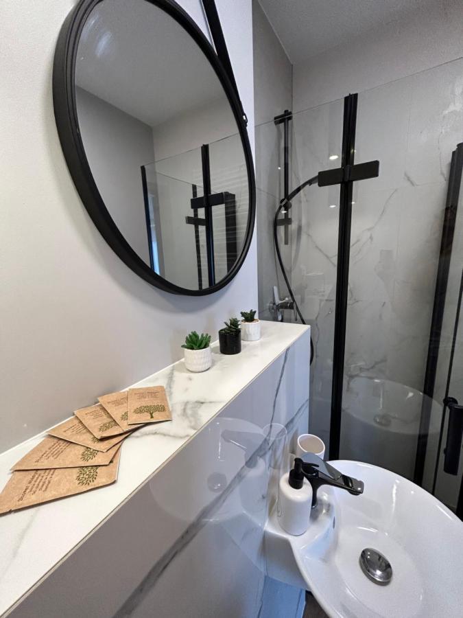 Nieborowska Loft - Stylish Apartmán *